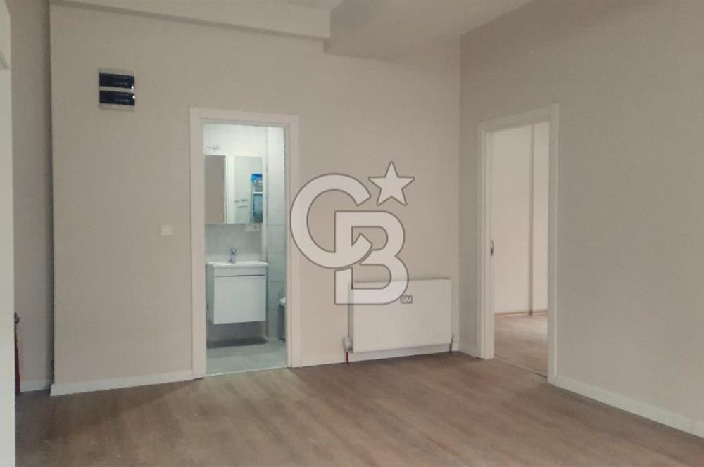 Kadıköy'de Merkezi Konumda, Yeni Binada Fırsat 1+1 Daire