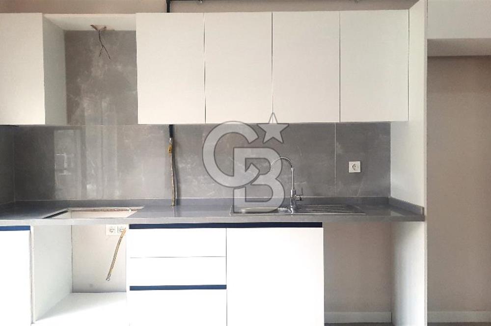 Kadıköy'de Merkezi Konumda, Yeni Binada Fırsat 1+1 Daire