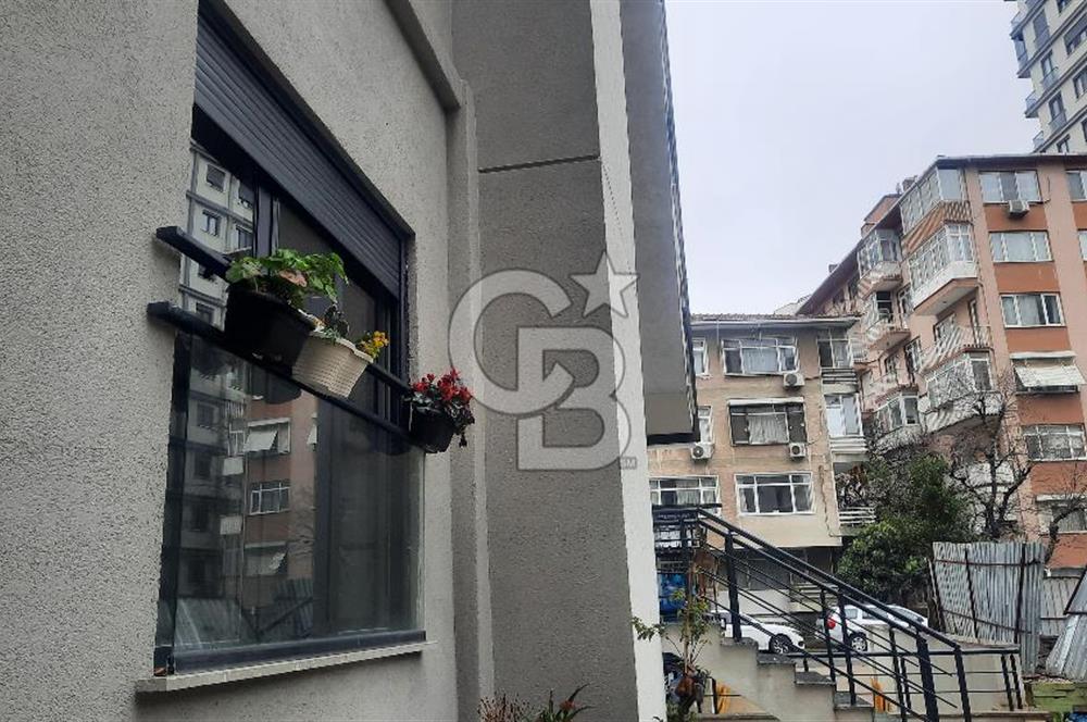 Kadıköy'de Merkezi Konumda, Yeni Binada Fırsat 1+1 Daire