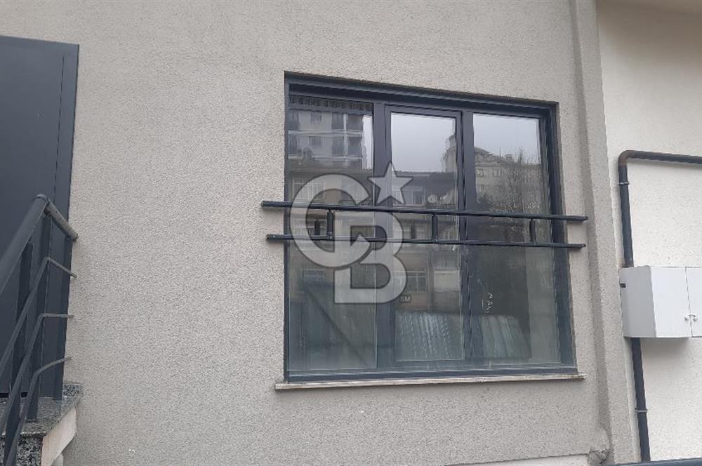 Kadıköy'de Merkezi Konumda, Yeni Binada Fırsat 1+1 Daire