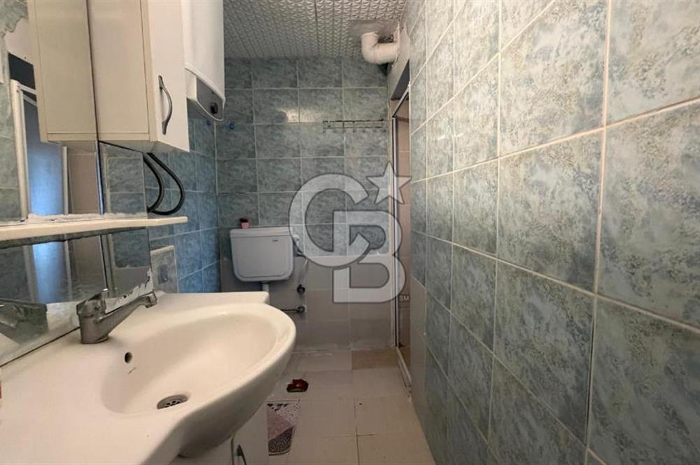 Seferihisar Ürkmez'de Deniz Tarafında 2+1 Eşyalı Kiralık Daire