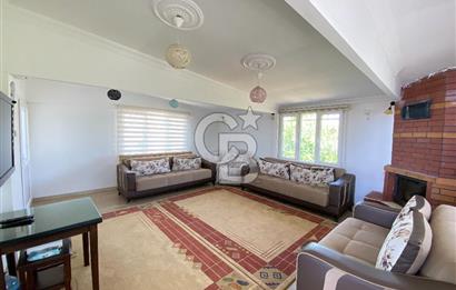 İzmir Menderes'de 5+2 Satılık Müştemilatlı Müstakil Dubleks Ev