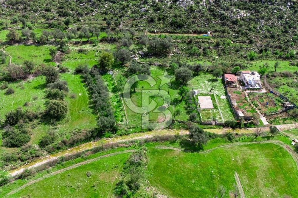 MARMARİS BOZBURUN'DA 599 M2 SATILIK TARLA
