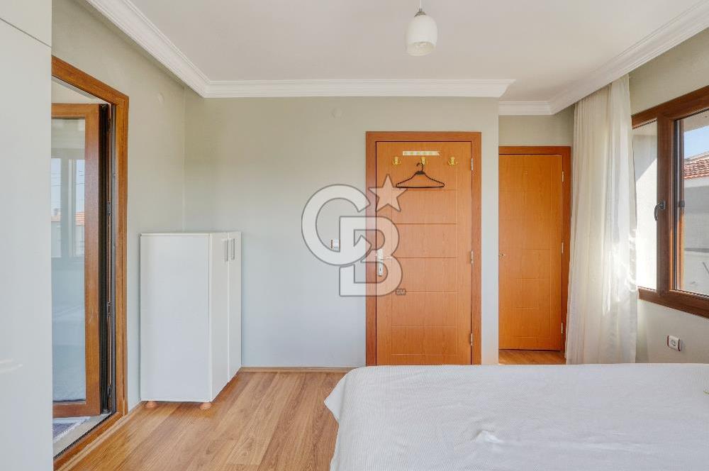 Çeşme Şifne'de Müstakil Bahçeli Dubleks Villa Denize 5 Dakika