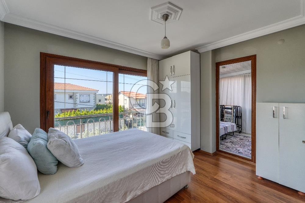 Çeşme Şifne'de Müstakil Bahçeli Dubleks Villa Denize 5 Dakika