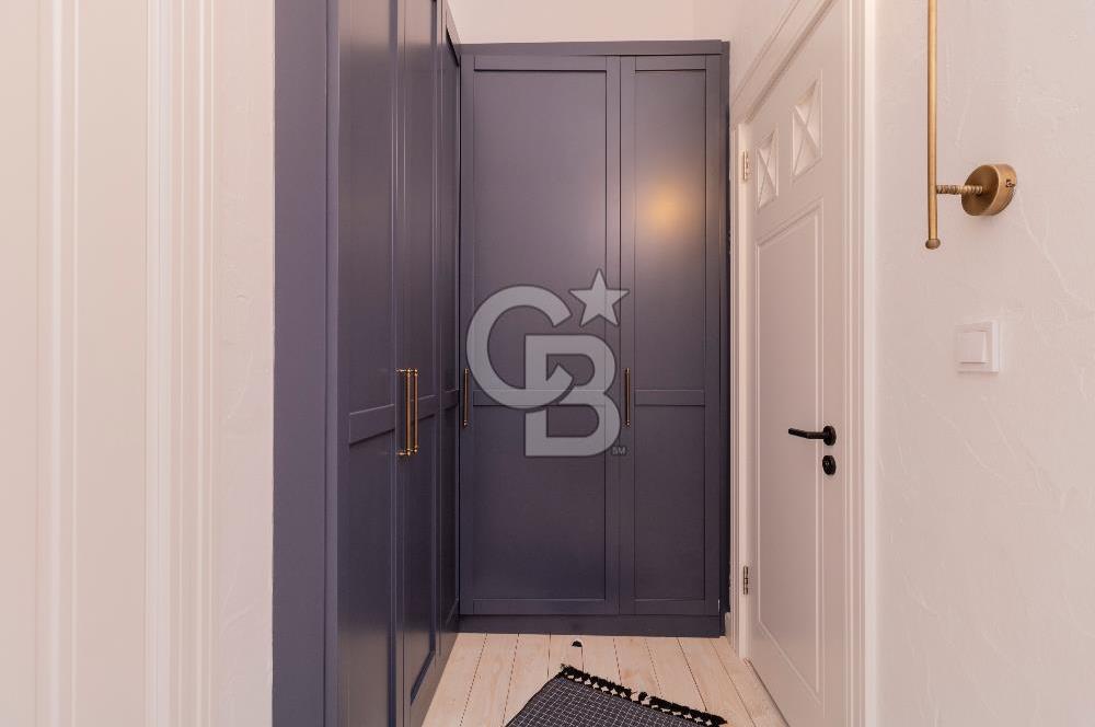 Alaçatı’da Satılık Cumbalı, Eşyalı 3+1 Villa