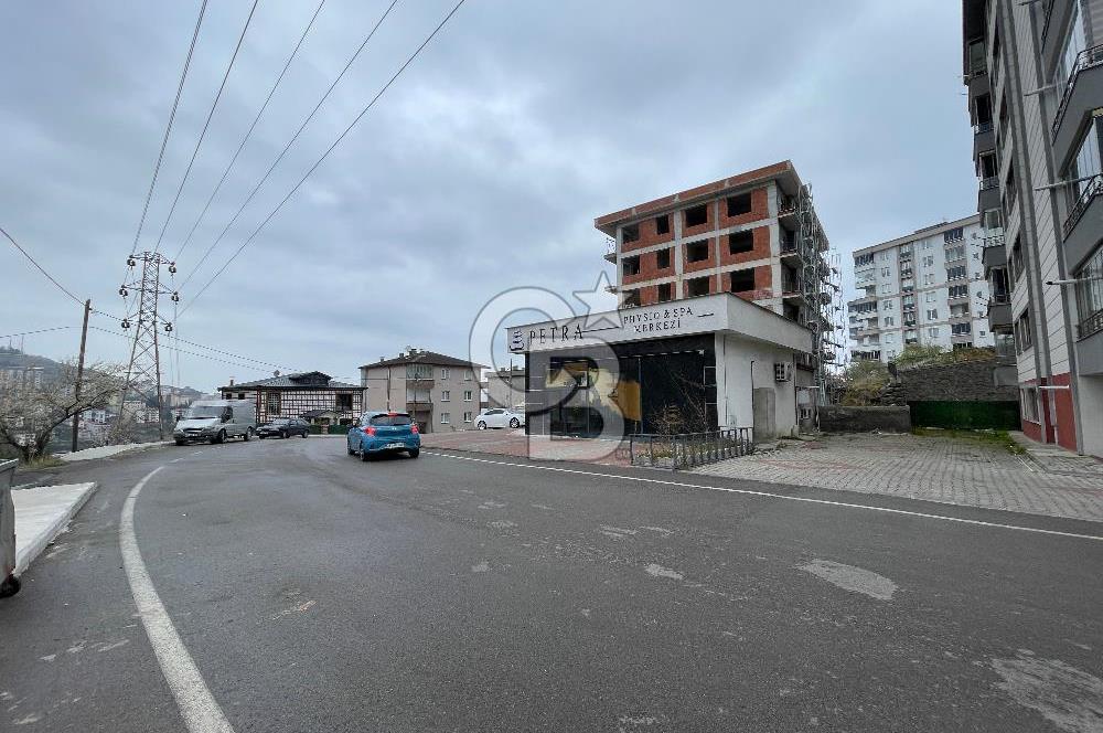 2 NOLU BOSTANCI MAHALLESİ SİTE İÇERİSİNDE KİRALIK 3+1 DAİRE