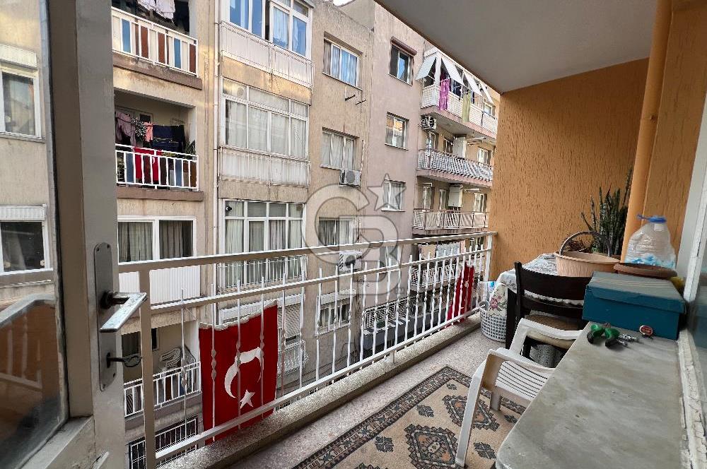 Karşıyaka Tuna Mahallesi'nde Kiralık 3+1 Daire