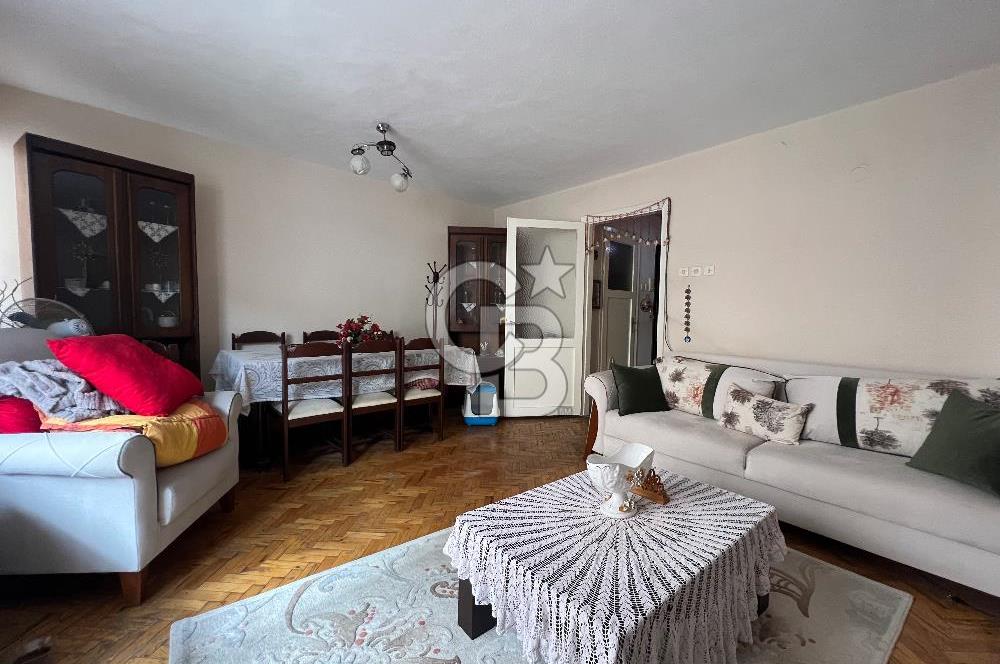 Karşıyaka Tuna Mahallesi'nde Kiralık 3+1 Daire