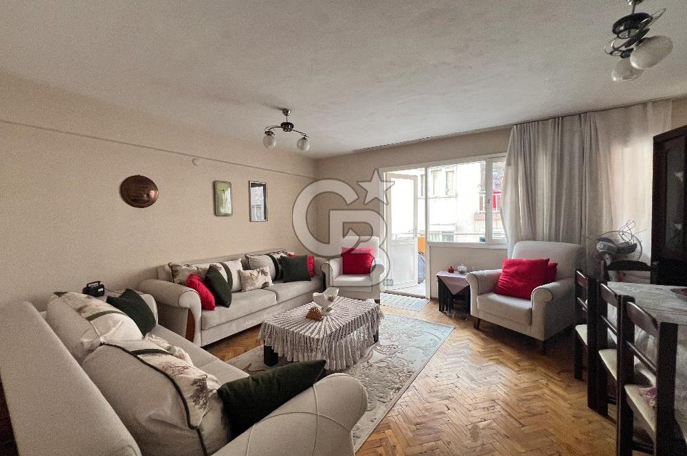 Karşıyaka Tuna Mahallesi'nde Kiralık 3+1 Daire