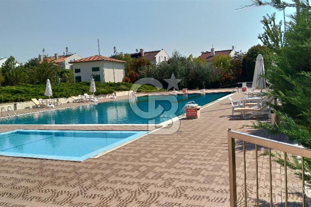 CB SITKI ŞİMŞEK'TEN DOKTORLAR SİTESİNDE TAMAMEN YENİLENMİŞ VİLLA