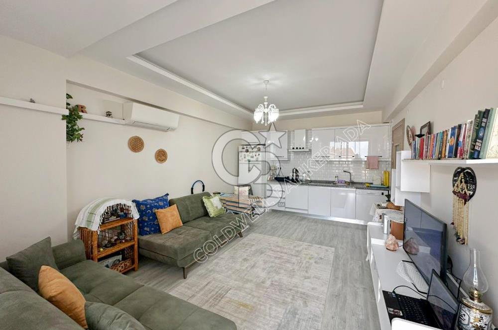 Kadınlar Denizi’nde Bakımlı 2+1 Ara Kat Daire | Eşyalı | Doğalgazlı | Geniş Balkon