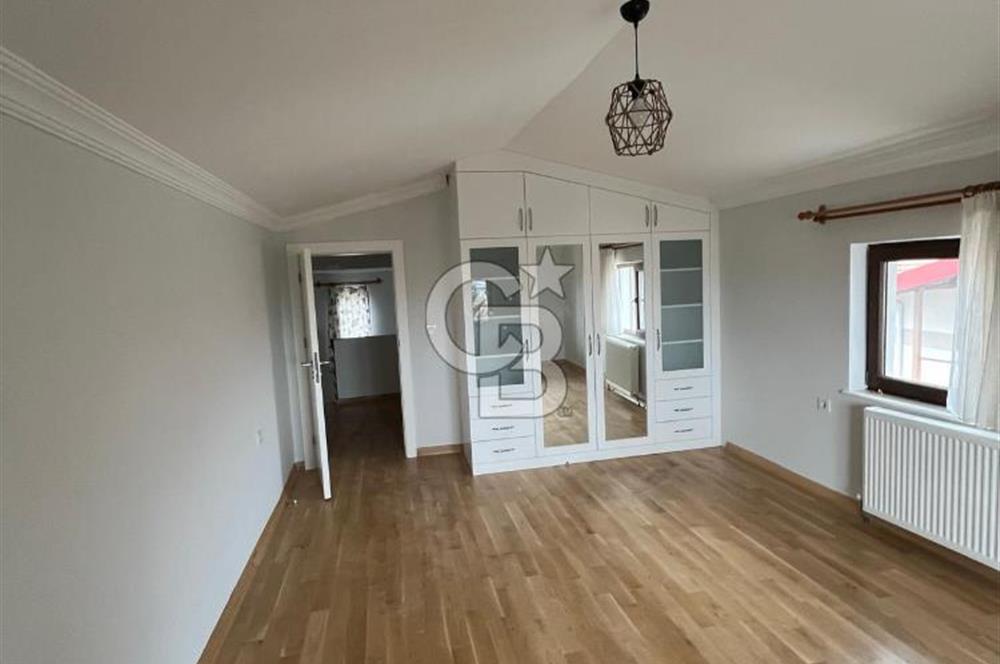 CB SITKI ŞİMŞEK'TEN DOKTORLAR SİTESİNDE TAMAMEN YENİLENMİŞ VİLLA