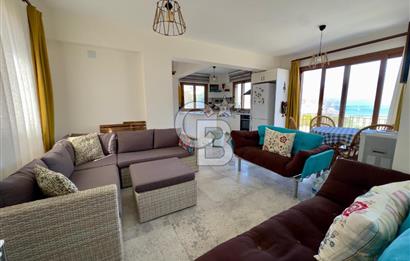 URLA GÜLBAHÇE 302m2 ARSA İÇİNDE SATILIK MÜSTAKİL VİLLA