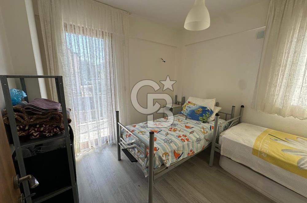 URLA GÜLBAHÇE 302m2 ARSA İÇİNDE SATILIK MÜSTAKİL VİLLA
