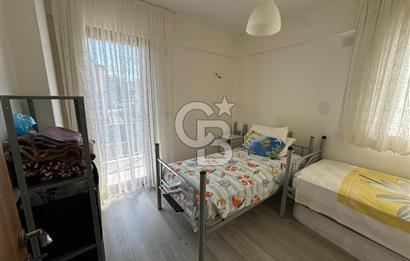 URLA GÜLBAHÇE 302m2 ARSA İÇİNDE SATILIK MÜSTAKİL VİLLA