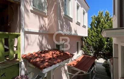 BOZCAADA RUM MAHALLESİNDE SATILIK 7 ODALI BUTİK OTEL