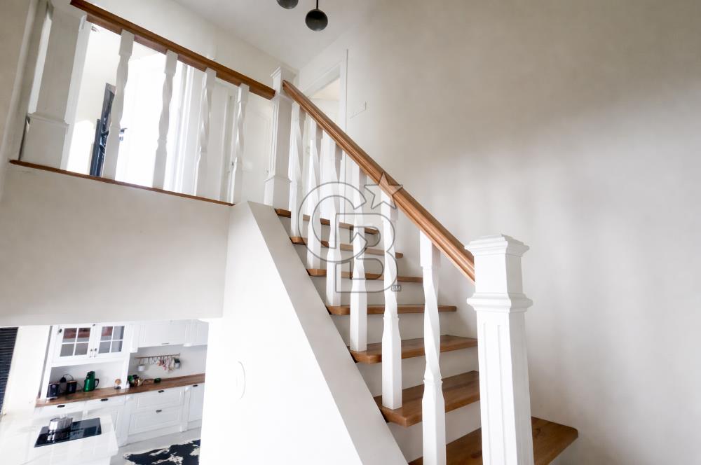 Çanakkale Çınarlı Köyünde Boğaz Manzaralı 3+1 Satılık Villa