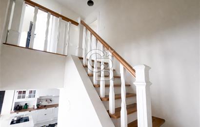 Çanakkale Çınarlı Köyünde Boğaz Manzaralı 3+1 Satılık Villa