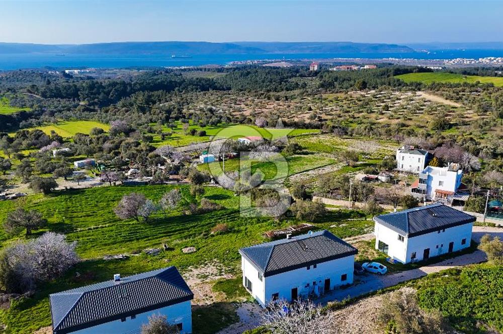 Çanakkale Çınarlı Köyünde Boğaz Manzaralı 3+1 Satılık Villa