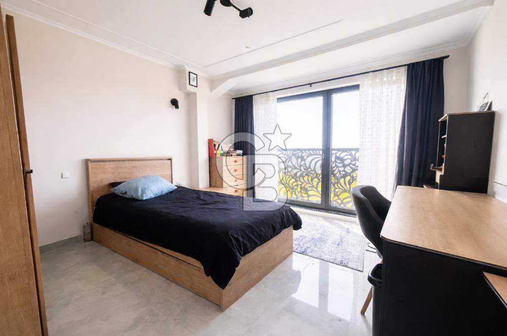 Çanakkale Çınarlı Köyünde Boğaz Manzaralı 3+1 Satılık Villa