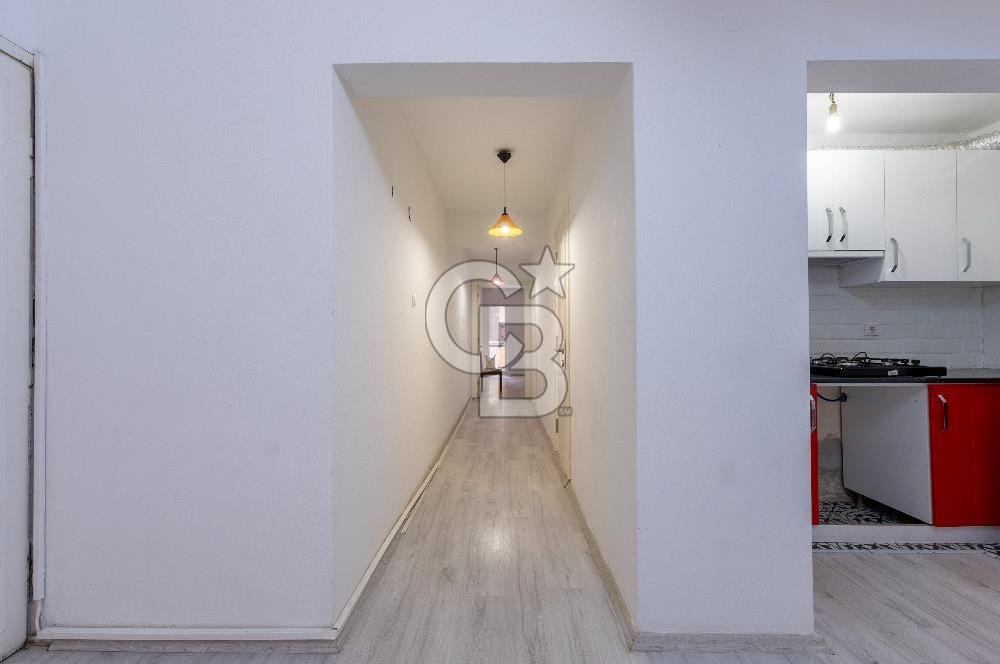 KARŞIYAKA ÇARŞI ARABACILAR SOKAKTA TADİLATLI KİRALIK OFİS BÜRO