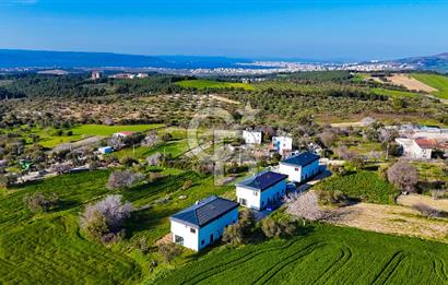Çanakkale Çınarlı Köyünde Boğaz Manzaralı 3+1 Satılık Villa