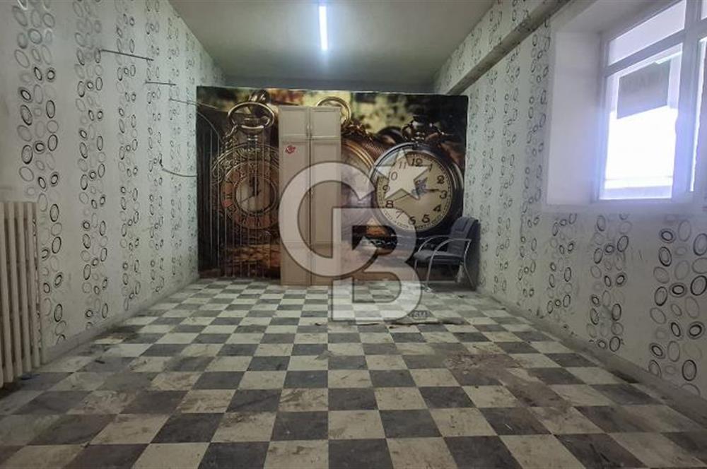 Efeler İş Merkezi'nde Kiralık 40m² Dükkan - Kazımkarabekir Cad.