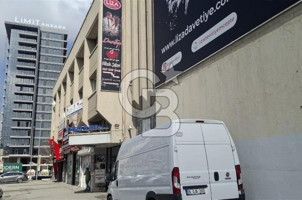 Efeler İş Merkezi'nde Kiralık 40m² Dükkan - Kazımkarabekir Cad.