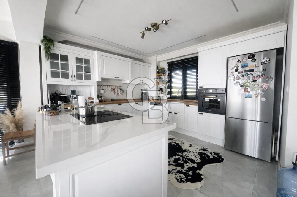 Çanakkale Çınarlı Köyünde Boğaz Manzaralı 3+1 Satılık Villa