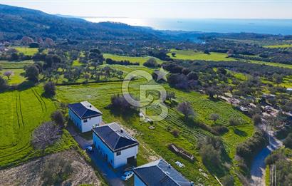 Çanakkale Çınarlı Köyünde Boğaz Manzaralı 3+1 Satılık Villa