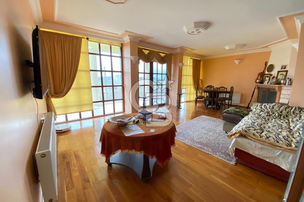 SAKARYA SÖĞÜTLÜ'DE SATILIK MANZARALI MÜSTAKİL TRİPLEKS VİLLA