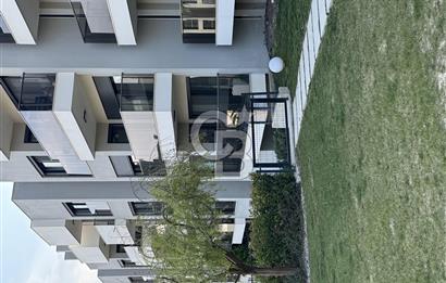 Görece Forbest Cadde 35 Sitesinde Satılık Lüks Daire 