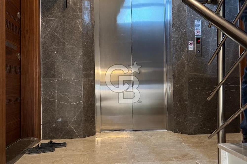 Görece Forbest Cadde 35 Sitesinde Satılık Lüks Daire 