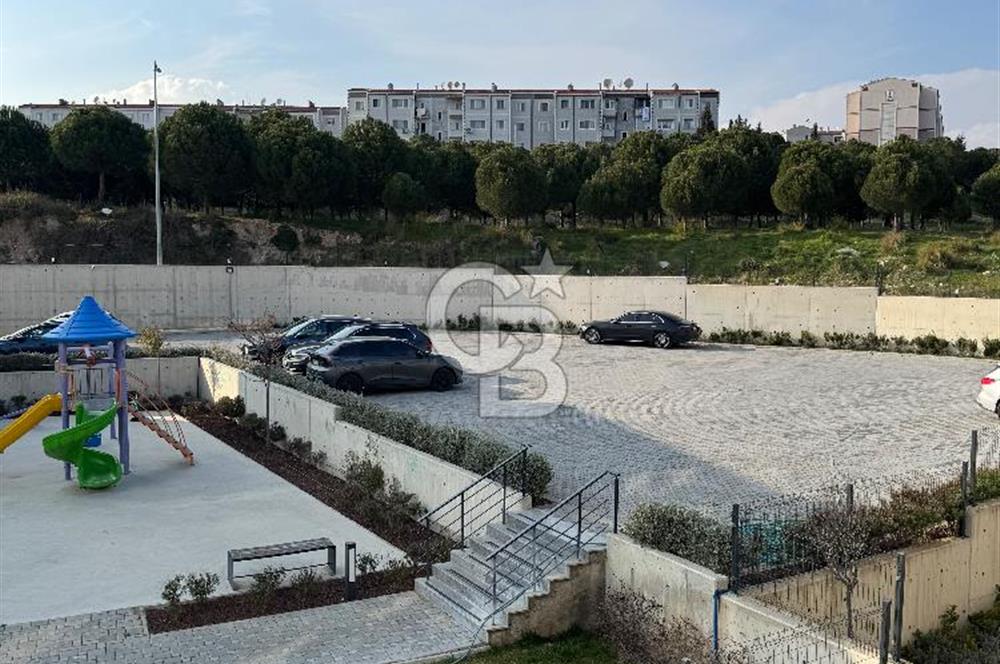 Görece Forbest Cadde 35 Sitesinde Satılık Lüks Daire 