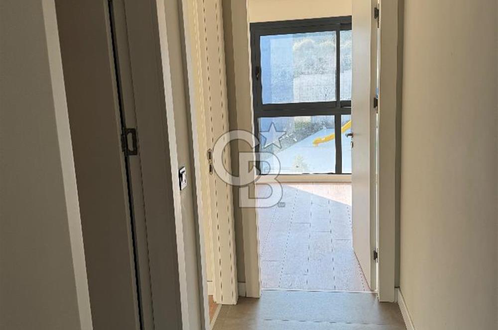 Görece Forbest Cadde 35 Sitesinde Satılık Lüks Daire 