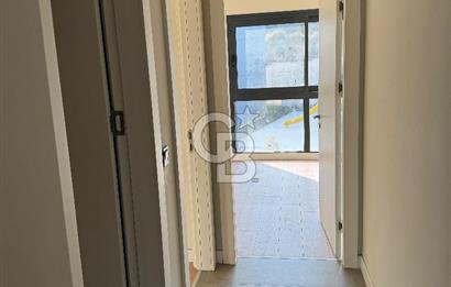 Görece Forbest Cadde 35 Sitesinde Satılık Lüks Daire 