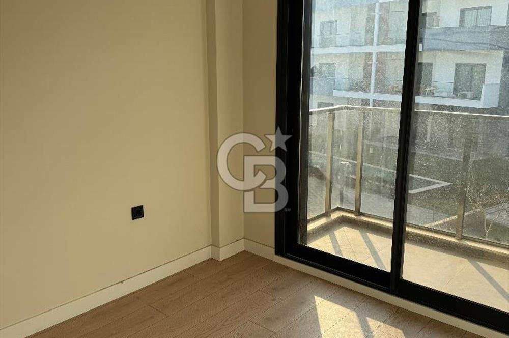 Görece Forbest Cadde 35 Sitesinde Satılık Lüks Daire 