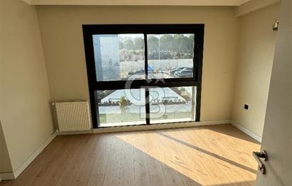 Görece Forbest Cadde 35 Sitesinde Satılık Lüks Daire 