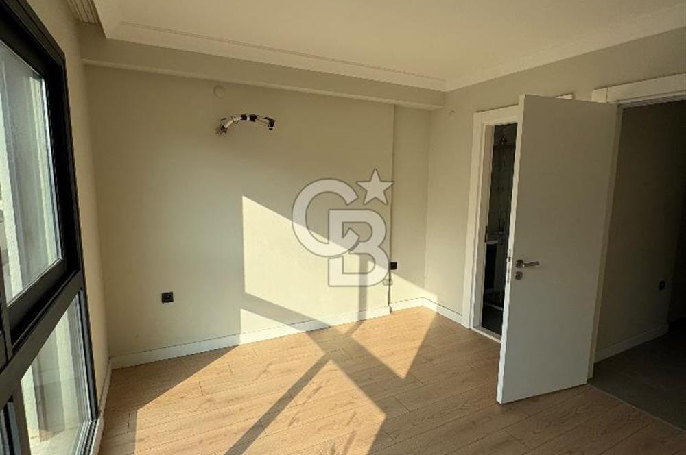 Görece Forbest Cadde 35 Sitesinde Satılık Lüks Daire 