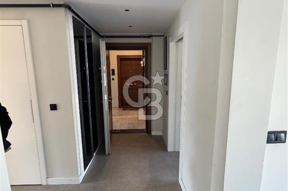 Görece Forbest Cadde 35 Sitesinde Satılık Lüks Daire 