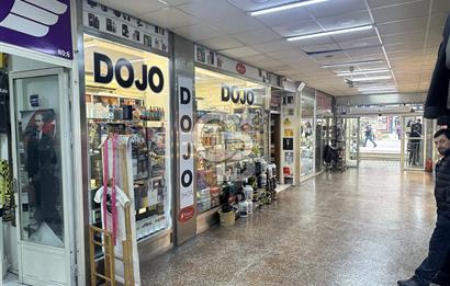 KIZILAY İZMİR CADDESİ AMERİKAN PASAJINDA GENİŞ KAFA DÜKKAN