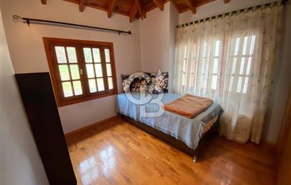 SAKARYA SÖĞÜTLÜ'DE SATILIK MANZARALI MÜSTAKİL TRİPLEKS VİLLA