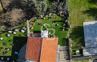 BUCA KAYNAKLAR BELENBAŞIN’DA İÇERİSİNDE RUHSATLI IŞLATME BULUNAN SATILIK 11 Dönüm TARLA 