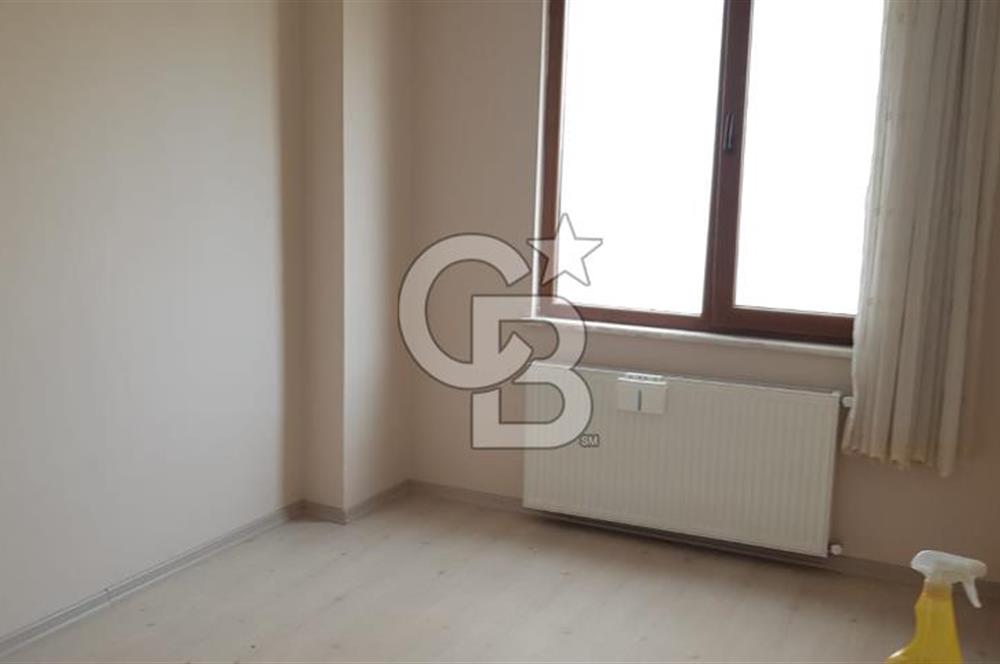 Ümraniye Esenşehir Mah. Necip Fazıl Caddesinde Kiralık 2+1 Daire