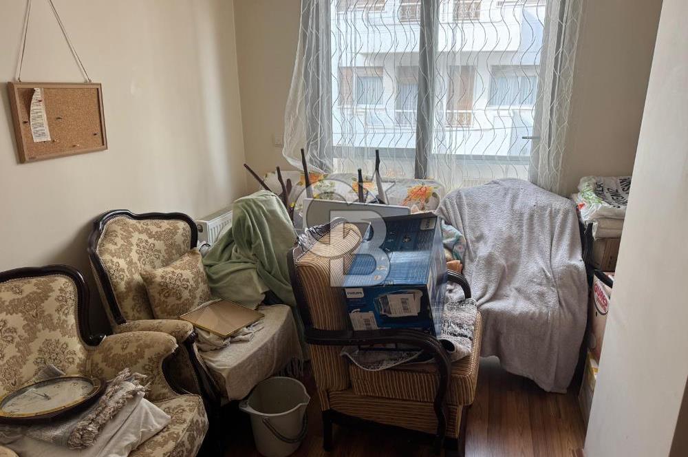 NERGİZ'DE; KAPALI MUTFAK, 2 BANYO, YENİ BİNA, EŞYALI KİRALIK 2+1