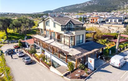KARABURUN, MORDOĞANDA SATILIK BUTİK OTEL 