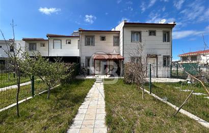 Ayvalık Küçükköy Mahallesin'de Satılık 3+1 Villa