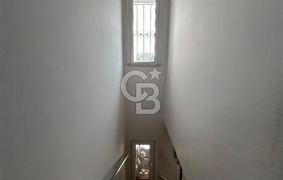 Ayvalık Küçükköy Mahallesin'de Satılık 3+1 Villa