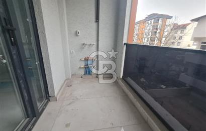 Site içerisinde satılık geniş daire